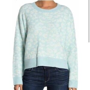Anthropologie John & Jenn Dolman Sleeve Leopard Print Blue White Sweater